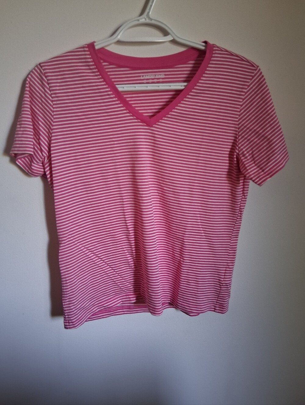 Lands’ End Women’s Petite XS Top Apple Blossom Stripes Short Sleeve V Neck Shirt